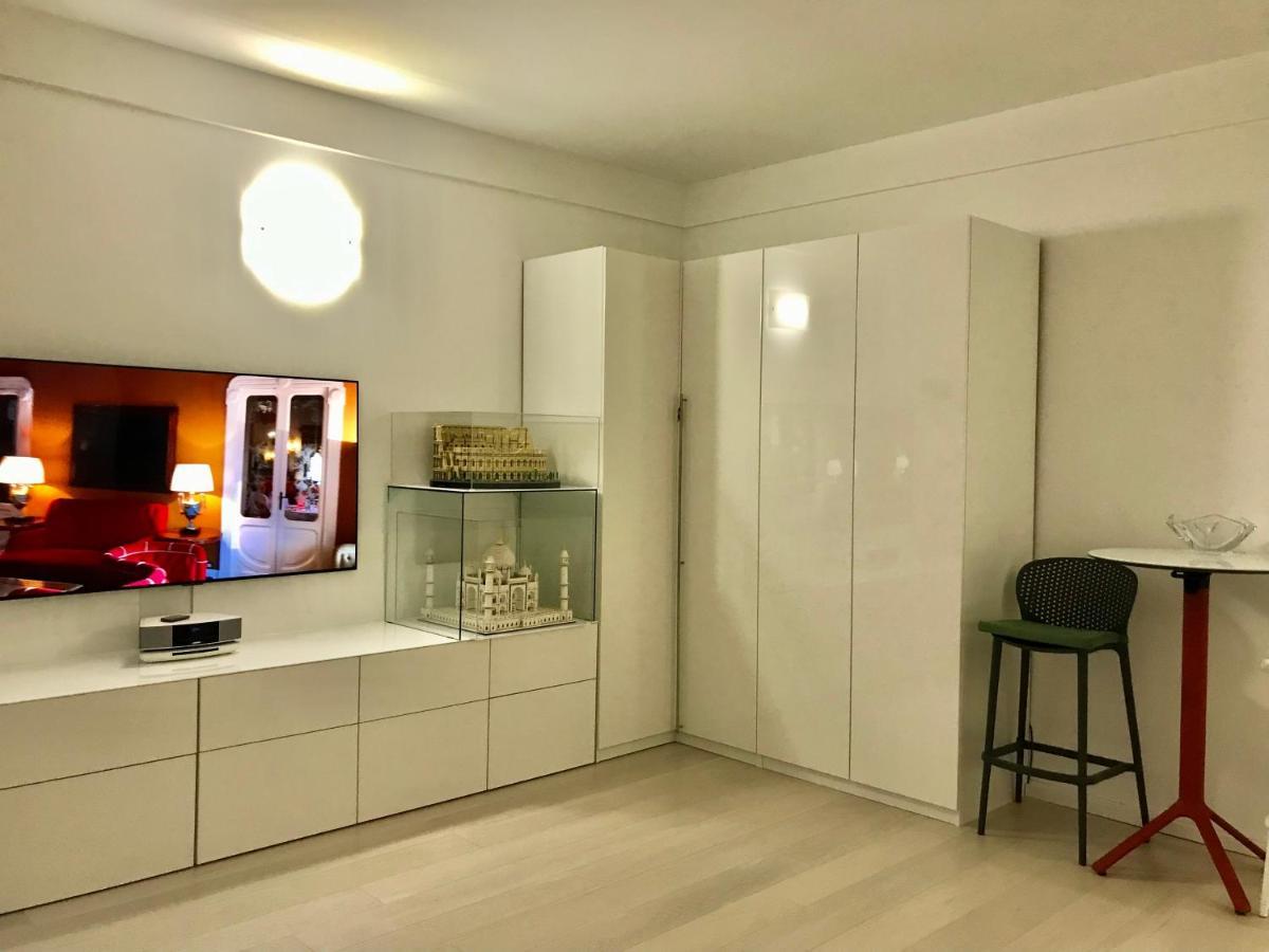 Lego Apartment *